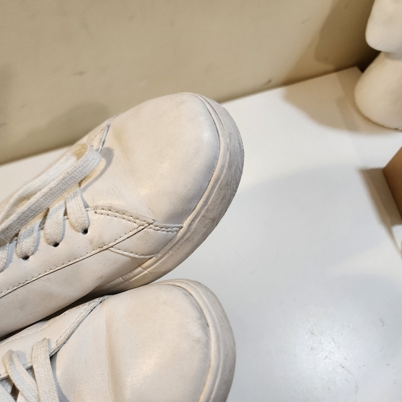 Kate Spade  ♠️ New York women's White Leather Casual lace-up Sneaker 9B - Picture 11 of 14